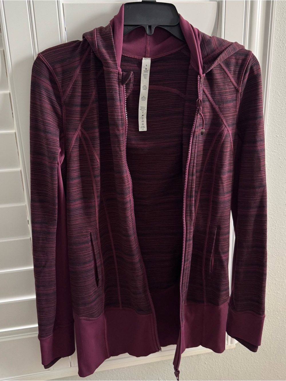 Lululemon Womens Stride Jacket size 8 berry/plum space dyed hoodie longer length